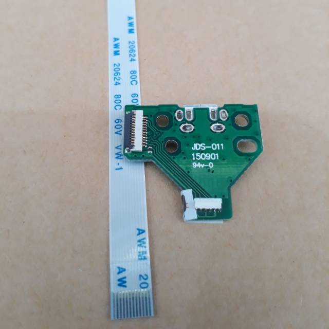 Papan pcb stik ps4. Board PCB PS4 Gen 1 Code JDS-011