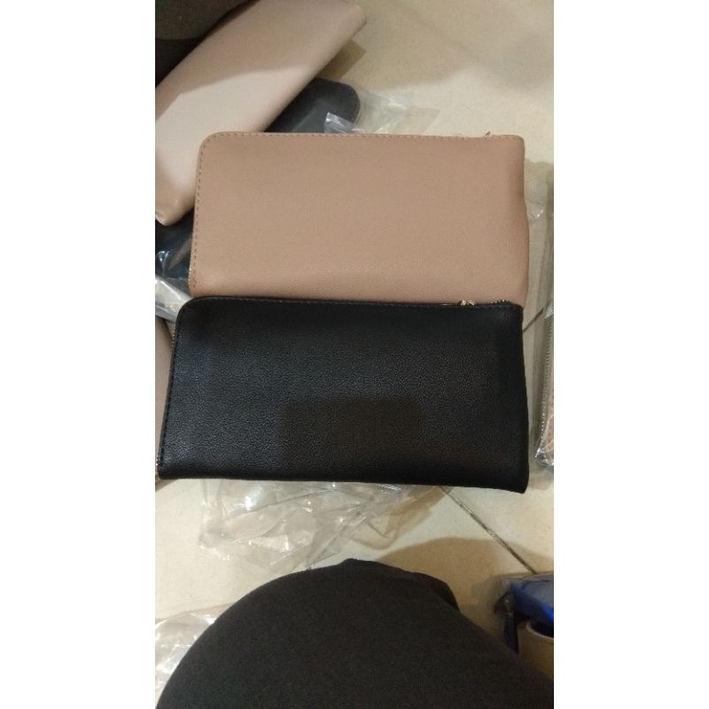 dompet wanita merk Elizabeth