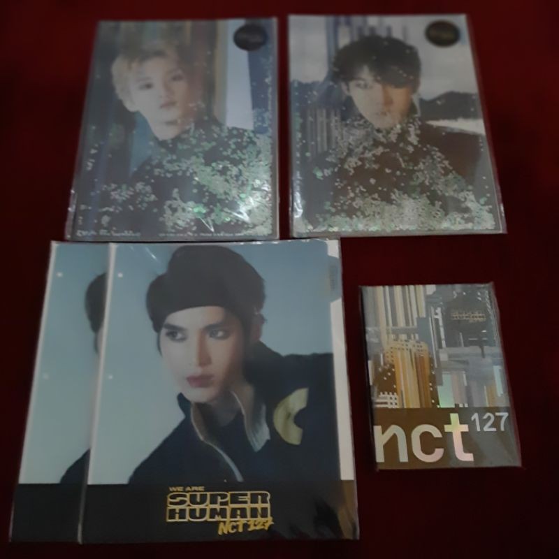 

NCT 127 - Binder Index Glitter Holder Postcard book (Super Human)