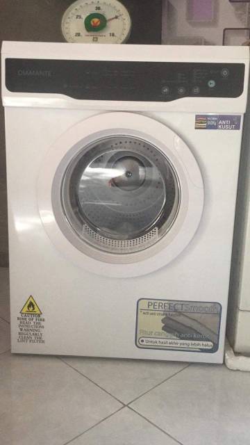 Mesin Pengering Pakaian