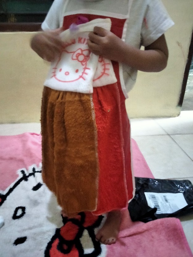 Celemek Parasut Anak