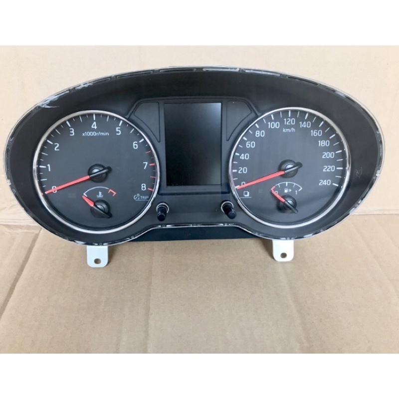 Speedometer Assy mobil Nissan Xtrail T31