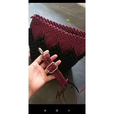 Tas rajut motif strawberry / tas wanita / tas besar / tas selempang