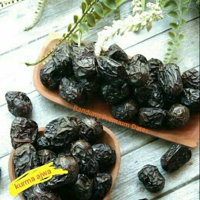 

KURMA AJWA ALIYAH 500gr