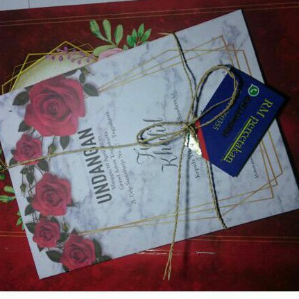 undangan / undangan elegan / undangan simpel / undangan kekinian