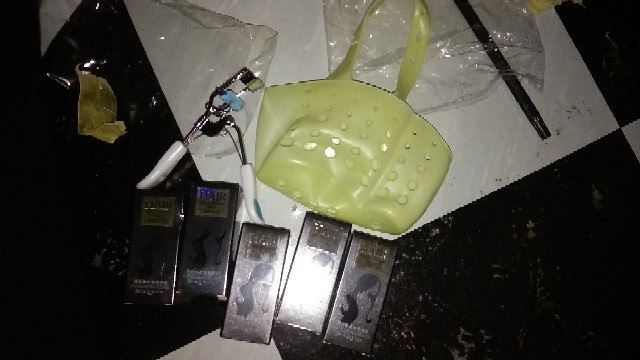 Keranjang Gantung Tempat Spon Cuci Piring