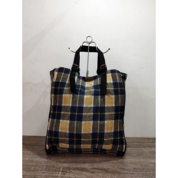 TAS TOTE WANITA BEST MAN KOTAK KOTAK SECOND IMPORT / TAS TENTENG IMPORT WANITA