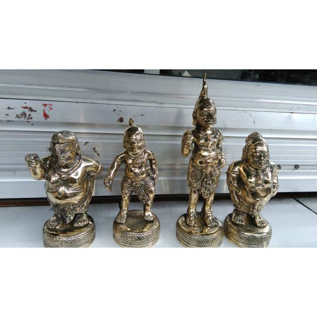 Patung punokawan 1 set