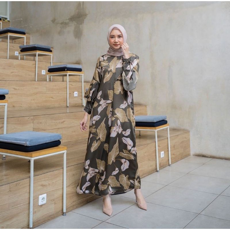 Lily Dress by HL Heaven Lights