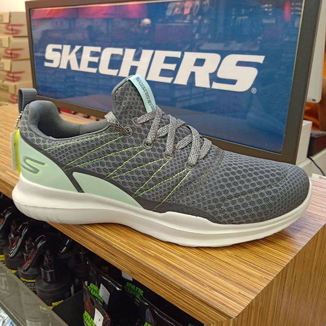 skechers 14845