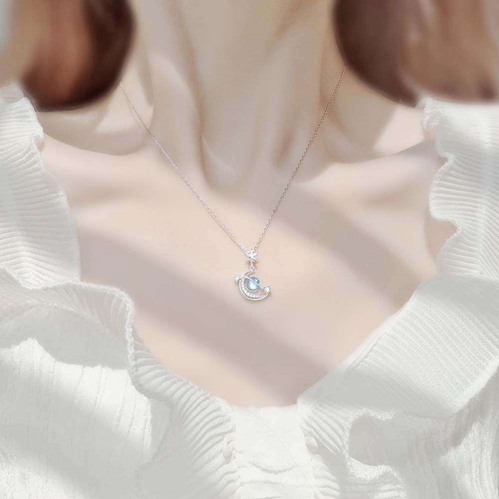 Mxbeauty Kalung Wanita Elegan Pesta Sederhana Perhiasan Bintang Pasangan Kalung Bulan Sabit Liontin Planet Klavikula Rantai