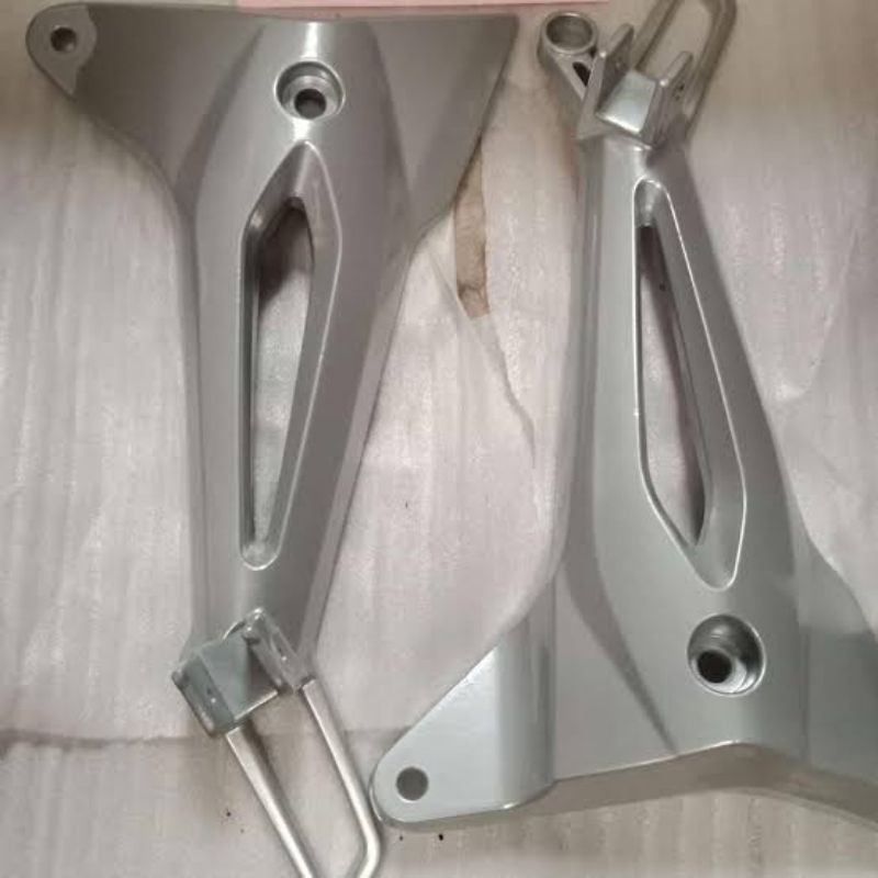 dudukan step belakang Honda Supra fit new ori copotan