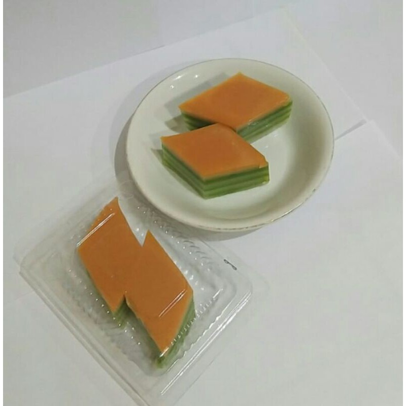 

kue lapis tepung beras