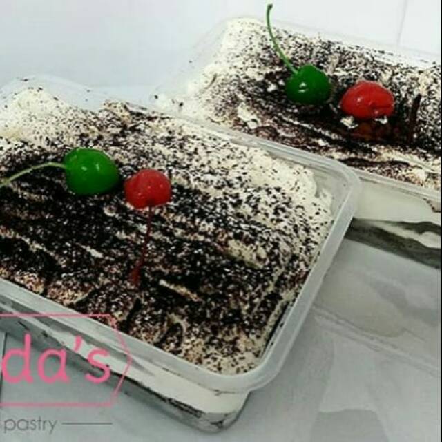 

Creamy cake dan marsmellow cake srawberry