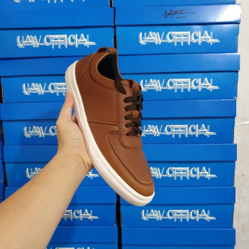 HEROES REGAN SERIES - Sepatu Sneakers Casual Kerja Santai Original Bandung Sneaker Tali