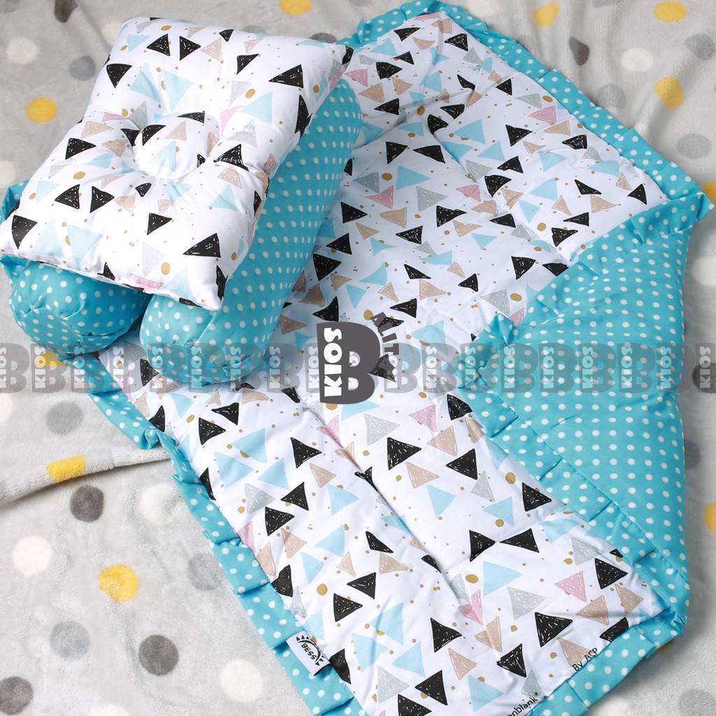 BED COVER SET BAYI Bed Cover Bayi Bantal Guling Selimut Bayi Tempat Tidur FREE tas mika Kado Lahiran-TRIANGLE