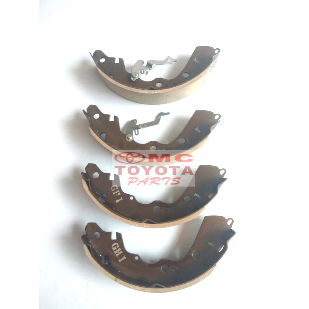 Brake Shoe Kampas Rem Belakang Calya Sigra 04495-YZZD1