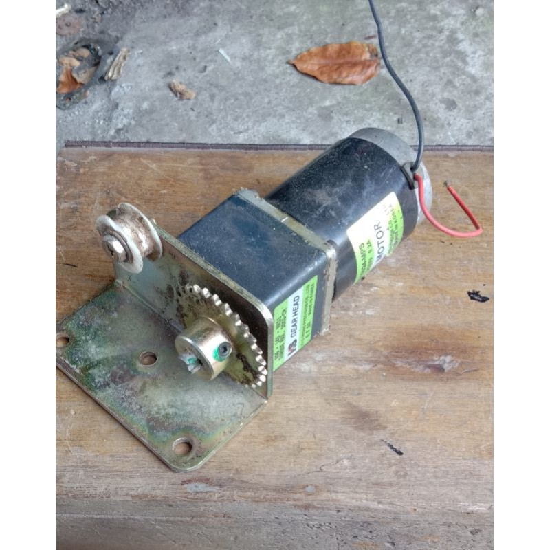 DC Motor Gearbox 24V 10W 0.2A