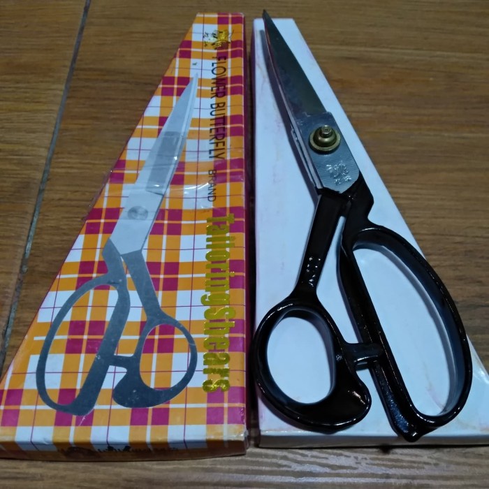 Guting Kain Uk 8 Butter fly / Tailoring Shears 8