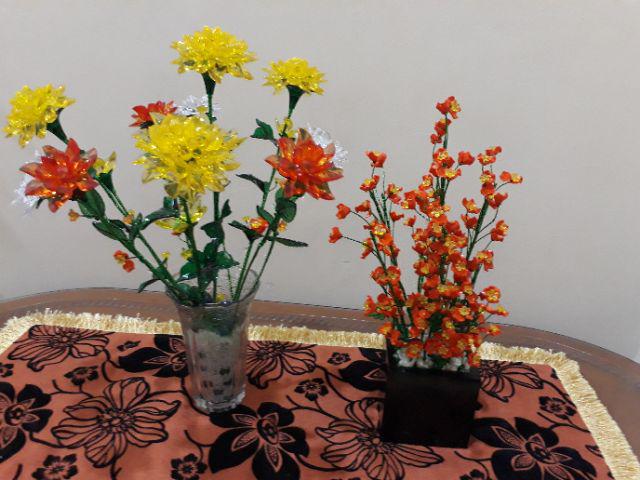 Bunga Rumput Sakura Manik