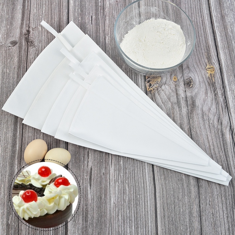 ICING PIPING BAG SET 8 IN 1 SILIKON CAKE DECORATING SPUIT + CONNECTOR + PIPING BAG / SPUIT DEKORASI KUE CHEF PASTRY / PIPING BAG SILICONE SET /  / Silicone Piping Bag Segitiga Reuseable Kantung Piping Bag untuk Kue Dipakai berulang Silicone Cake Serbaguna