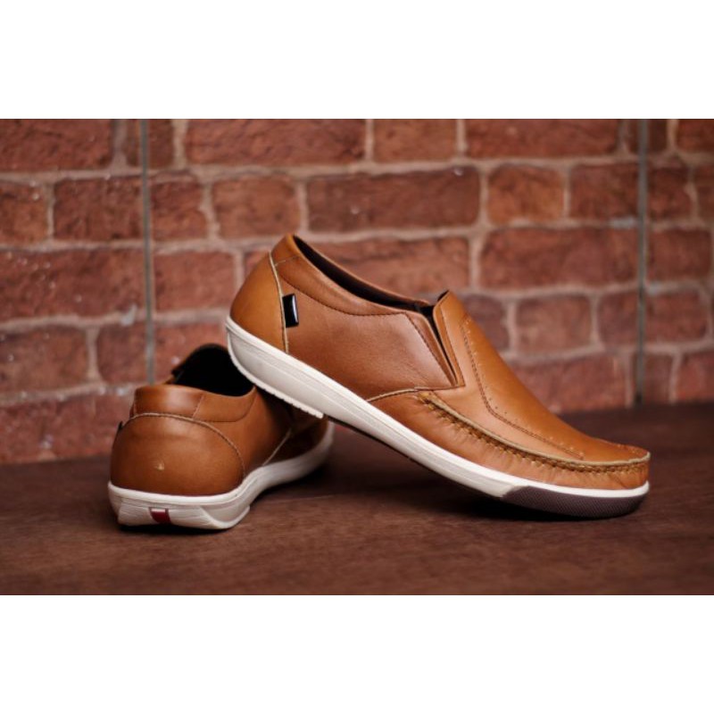 FULL LEATHER  - Sepatu Slip On Pria Casual Kerja Cevany Sandro Original - Kulit sapi