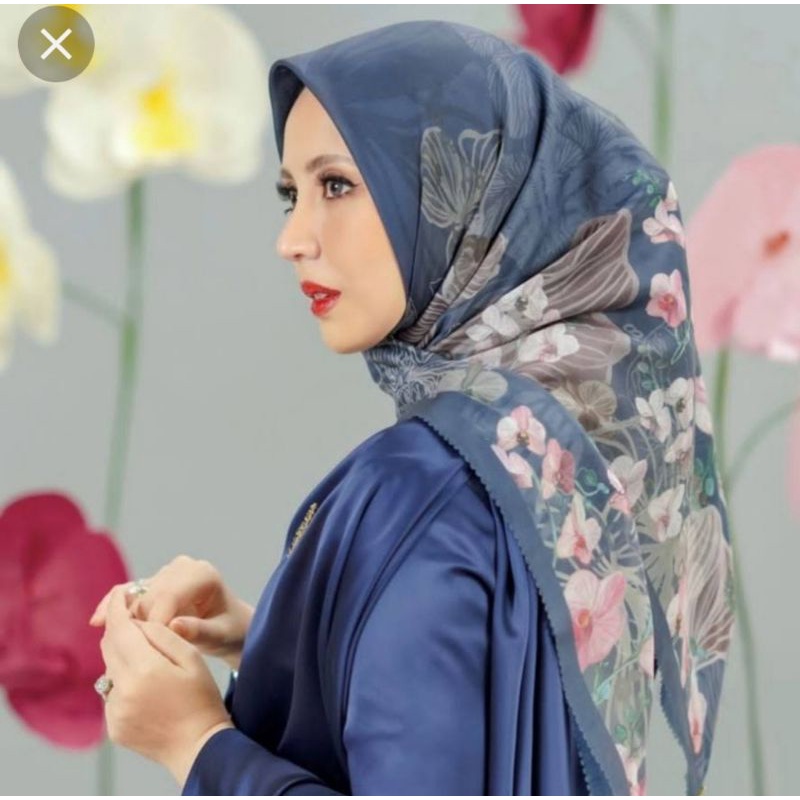 Orchide Series Buttonscarves Navy