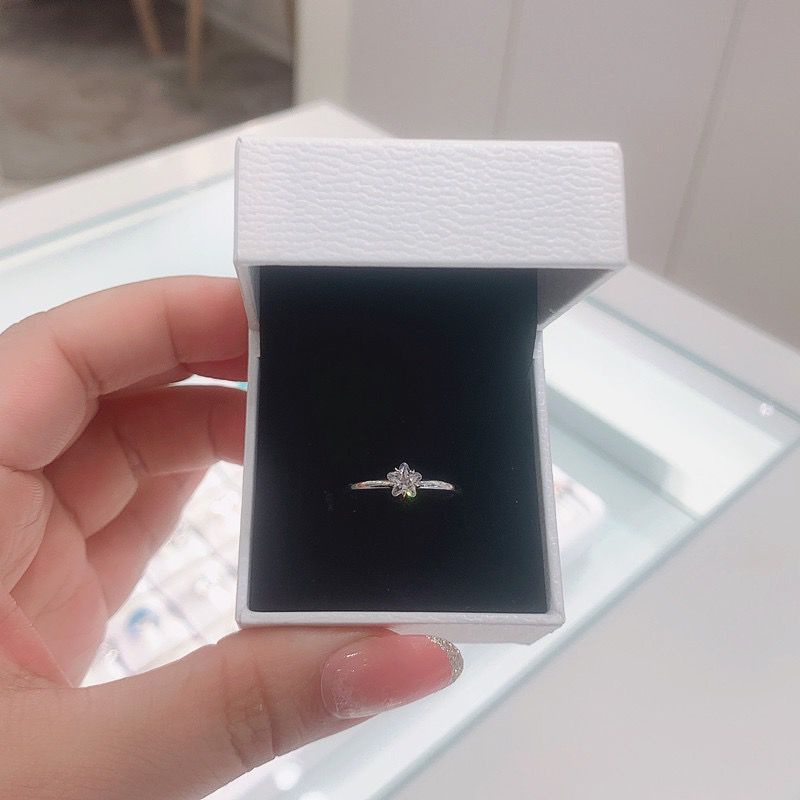 Pandora Cincin Sterling Silver 925 Dengan Cubic Zirconia Untuk Wanita