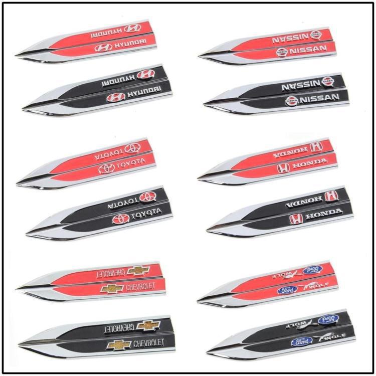 2pcs Stiker Metal 3D Dekorasi Fender Samping Mobil Toyota Vios Wish Yaris Corolla Cross Avanza