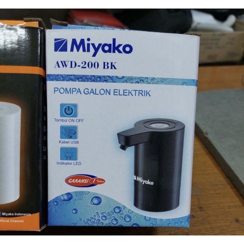 POMPA AIR GALON ELEKTRIK CHARGE MIYAKO AWD-200 / AUTOMATIC WATER DISPENSER