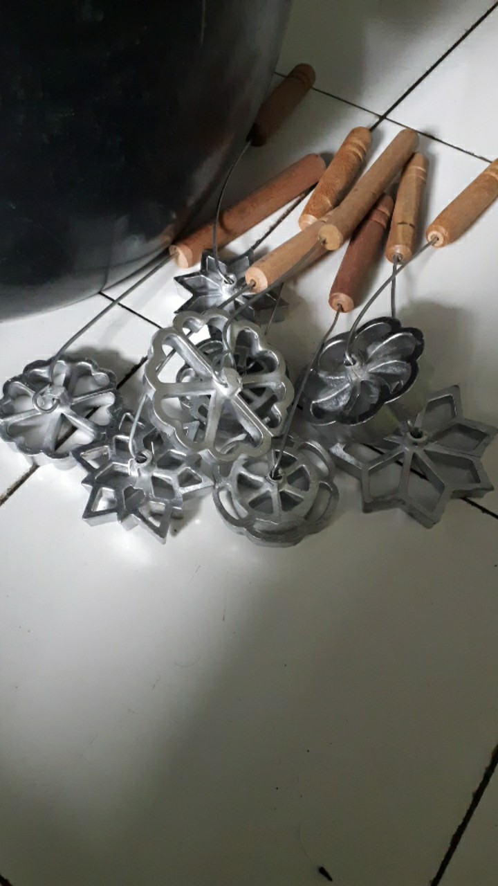 Cetakan Kembang Goyang Bintang Susun 8cm