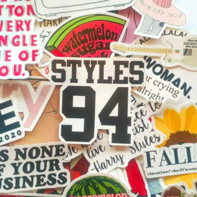 

Harry Styles Waterproof Sticker Pack include 28 pcs Aesthetic vintage