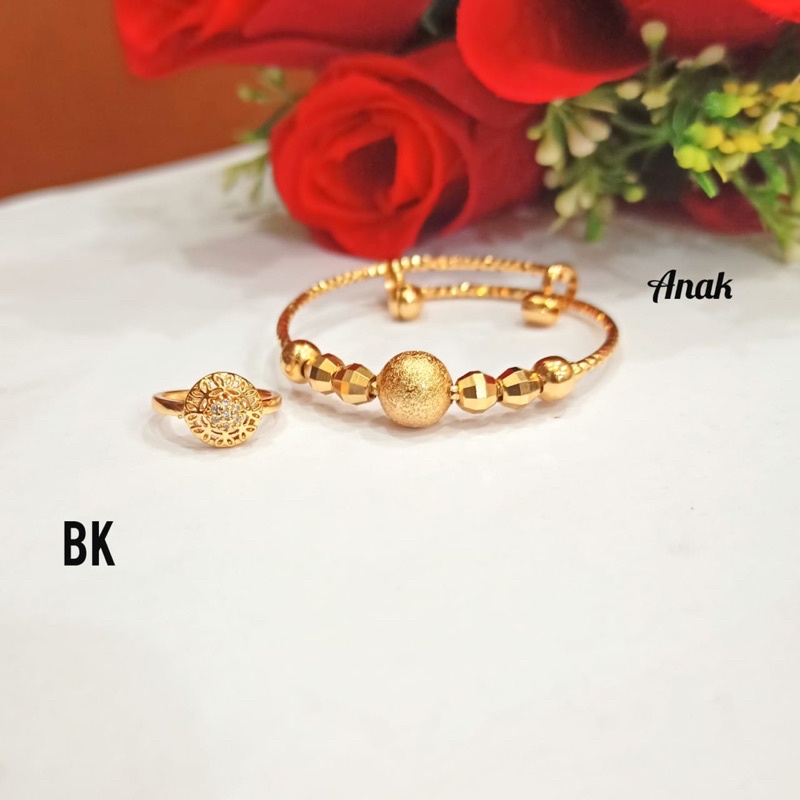 Gelang Tangan TITANIUM Anak Bola Free Cincin Anak Permata Zircon Gold dan Silver Perhiasan Anak