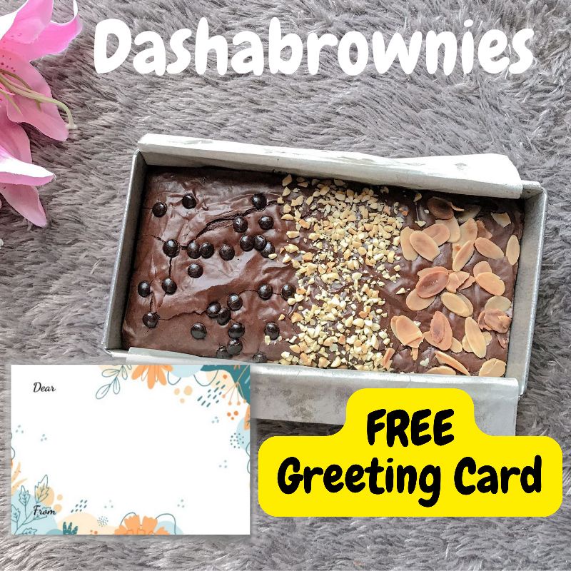 

Dasha Fudgy Brownies Shiny Crust tanpa Sekat ukuran 20x10 cm