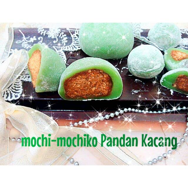 

mochi, kue mochi pandan kacang