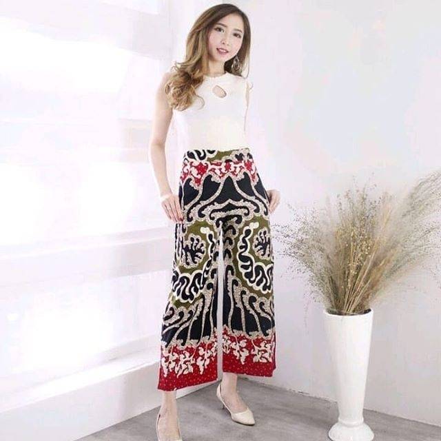 CELANA BATIK 164 E