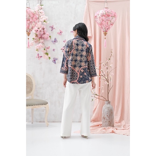 Outer Batik 241 BNI/ Rompi Batik Wanita Modern