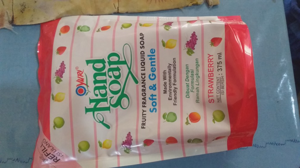 Yuri Hand Soap/ Foaming Pouch Refill 375 Ml