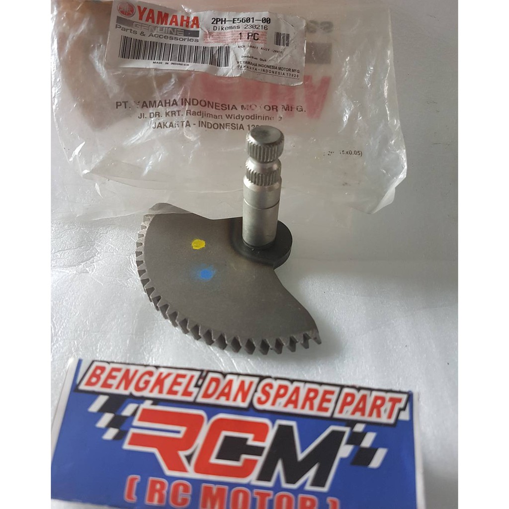 KICK SHAFT ASSY AS KICK SELAH SLAH STATER STARTER MIO M3 MIO 125 ORI ORIGINAL YAMAHA 2PH-E5601-00