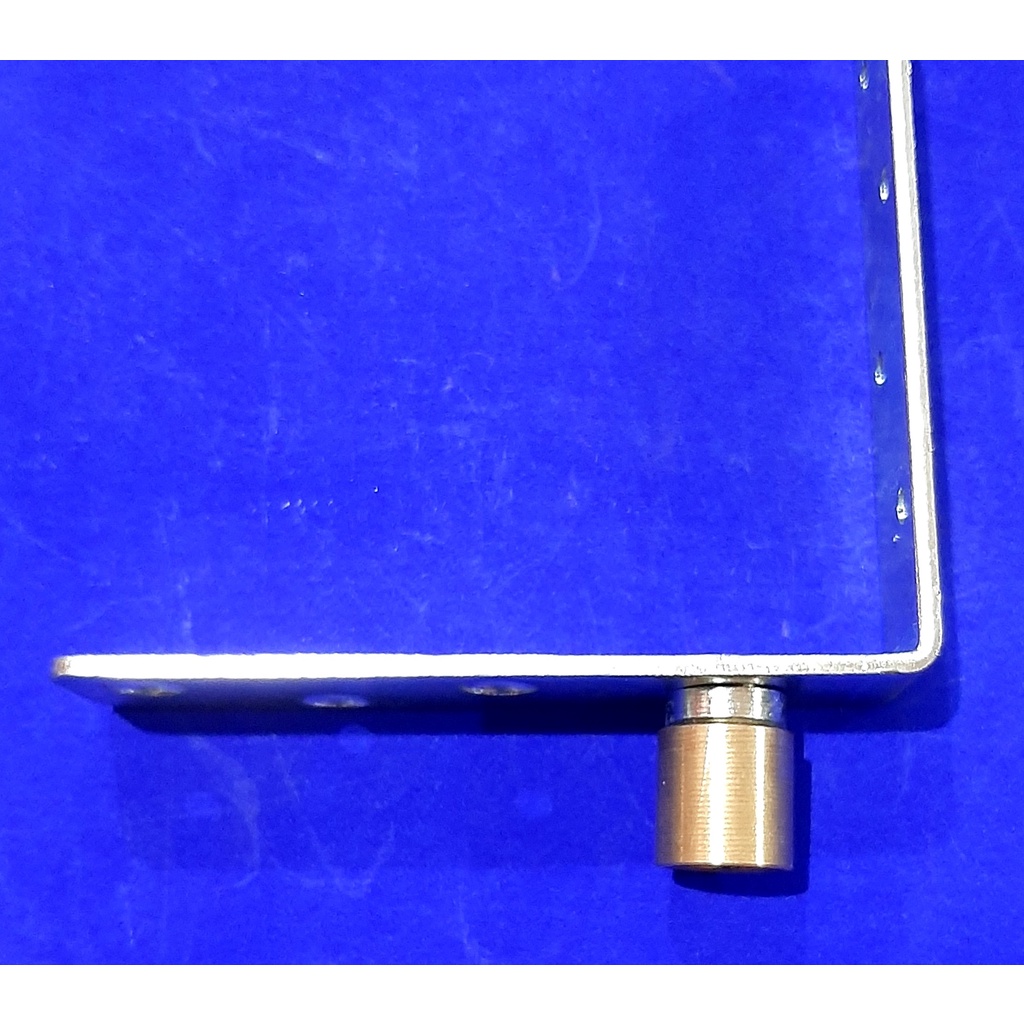 RODA BAWAH LIPAT PINGGIR WINA W300 UNTUK PINTU LIPAT