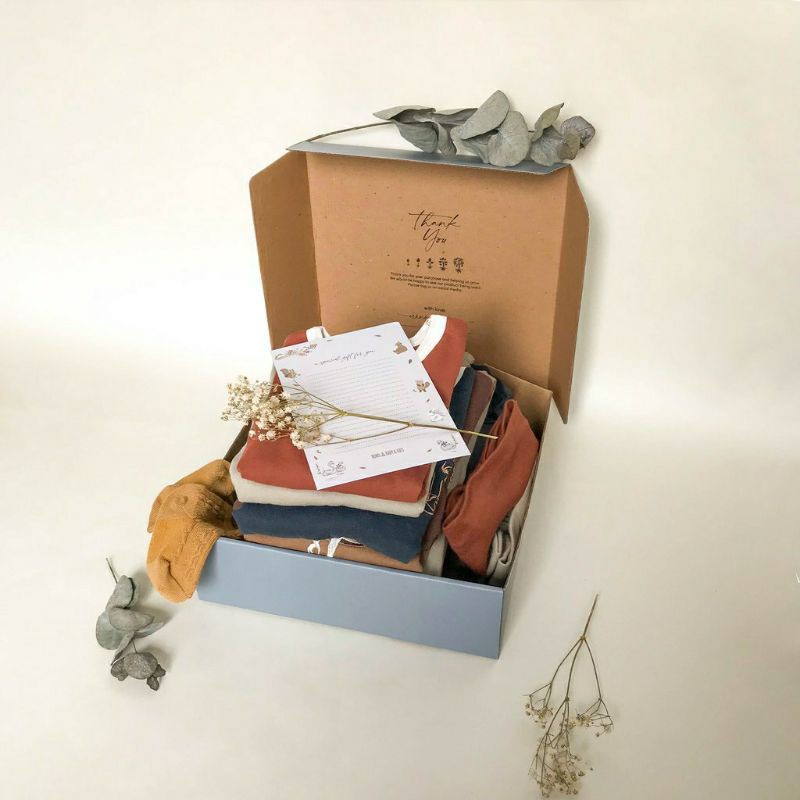 GIFT BOX  &amp; GIFT CARD (Special Occasion, Birthday, New Born, And Baby Shower)