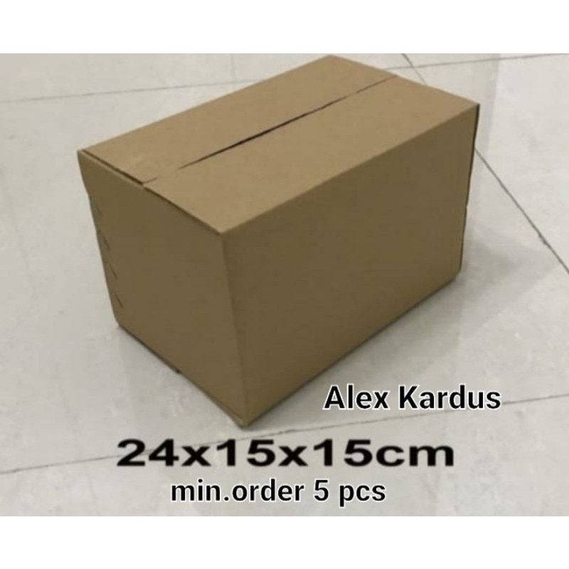 

Kardus / box / 24x15x15 cm / Karton packing polos baru ST