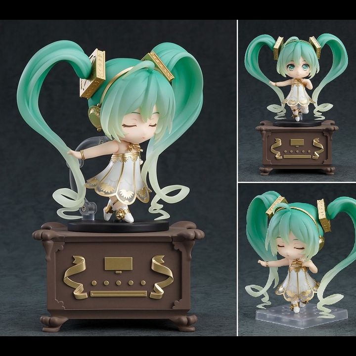 Nendoroid Hatsune Miku - Symphony 5th Anniversary Ver.