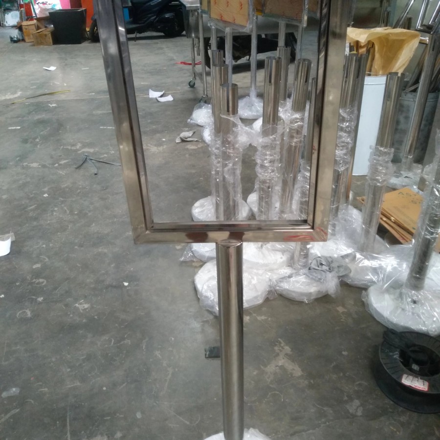 

standing display poster A3/display stainless