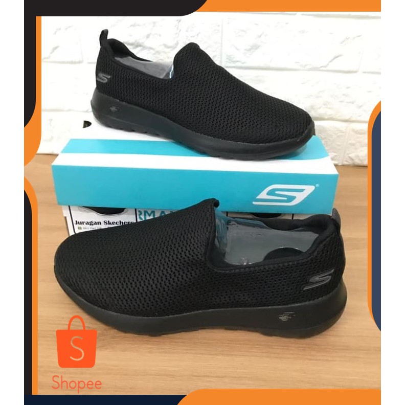 skechers shopee