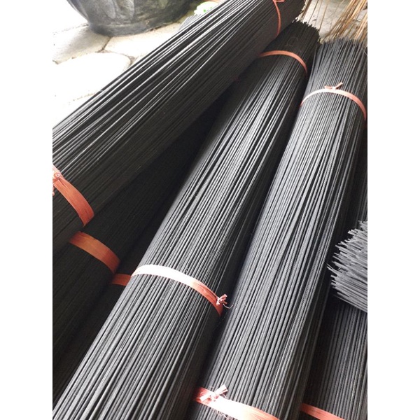 Jeruji Sangkar Bambu D.3mm P.65cm Jeruji Eceran 100 Batang Warna Hitam Jeruji Kandang Ruji Sangkar M