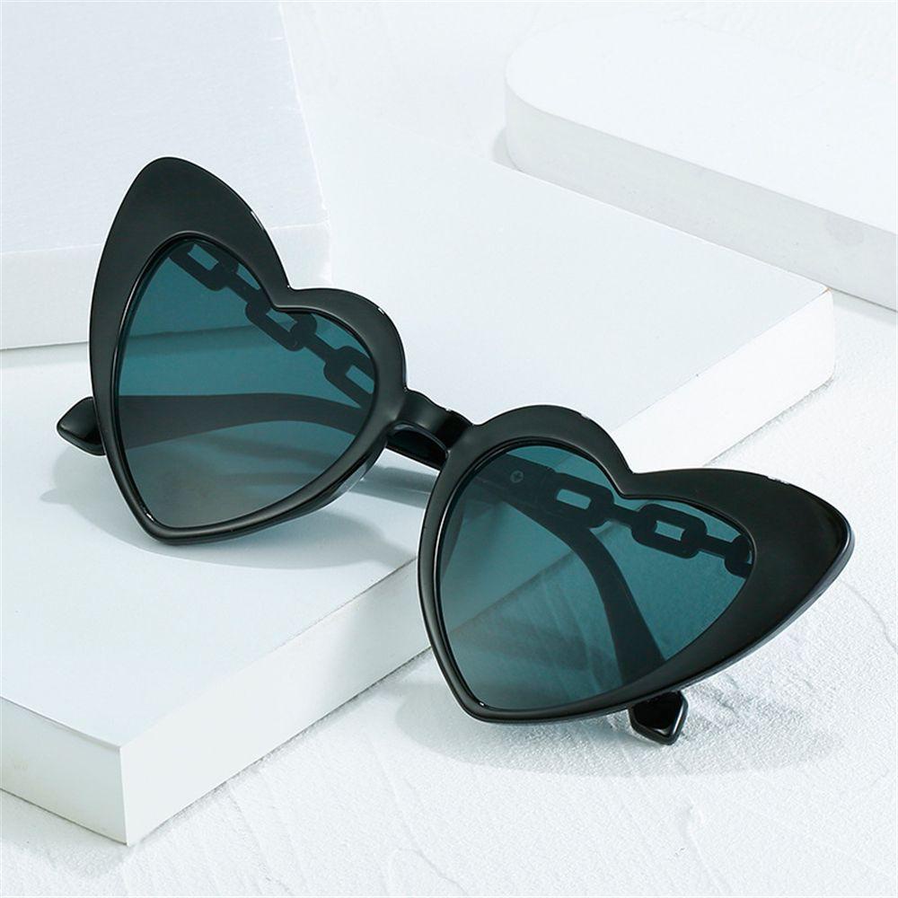 Lily Heart Sunglasses Trendy Rantai Logam Temples Eyewear Wanita Shades