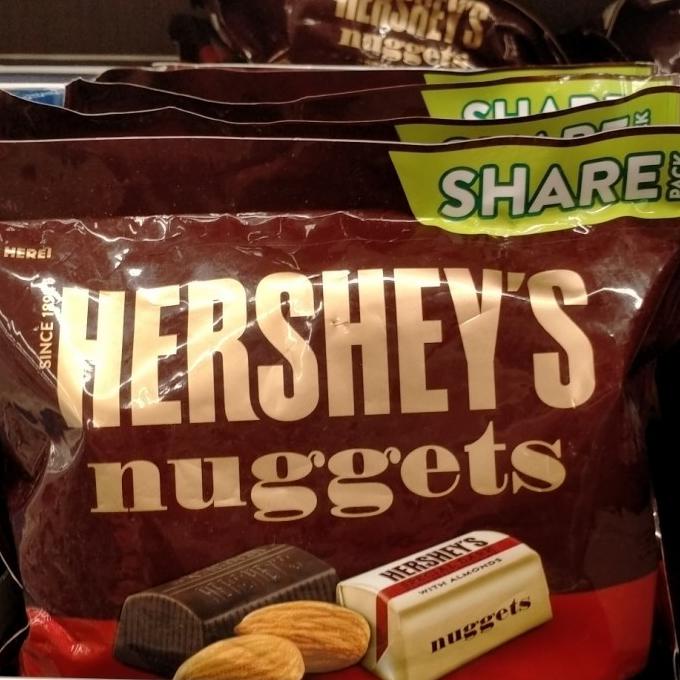

SALE HERSEY'S NUGGET DARK ALMOND MAKANAN & MINUMAN