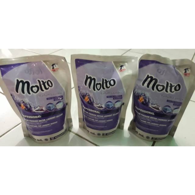 Triple pack Molto  parfum laundry professional untuk  
