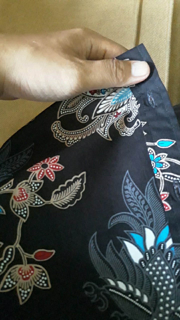 [gridline - Ls040 Black & Navy] Kemeja Batik Slimfit Pria Katun Lengan Panjang